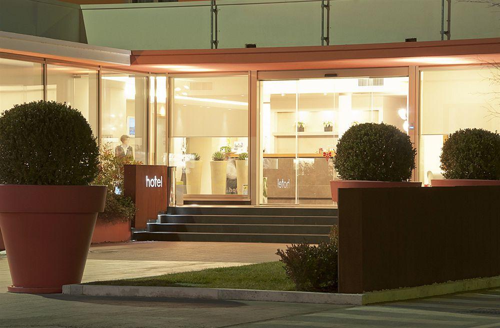 Hotel Cluentum Tolentino Extérieur photo