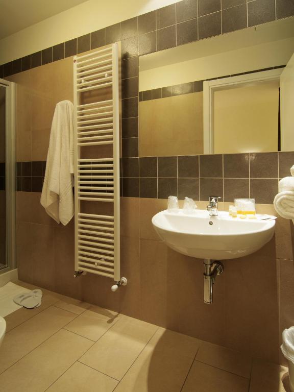 Hotel Cluentum Tolentino Chambre photo